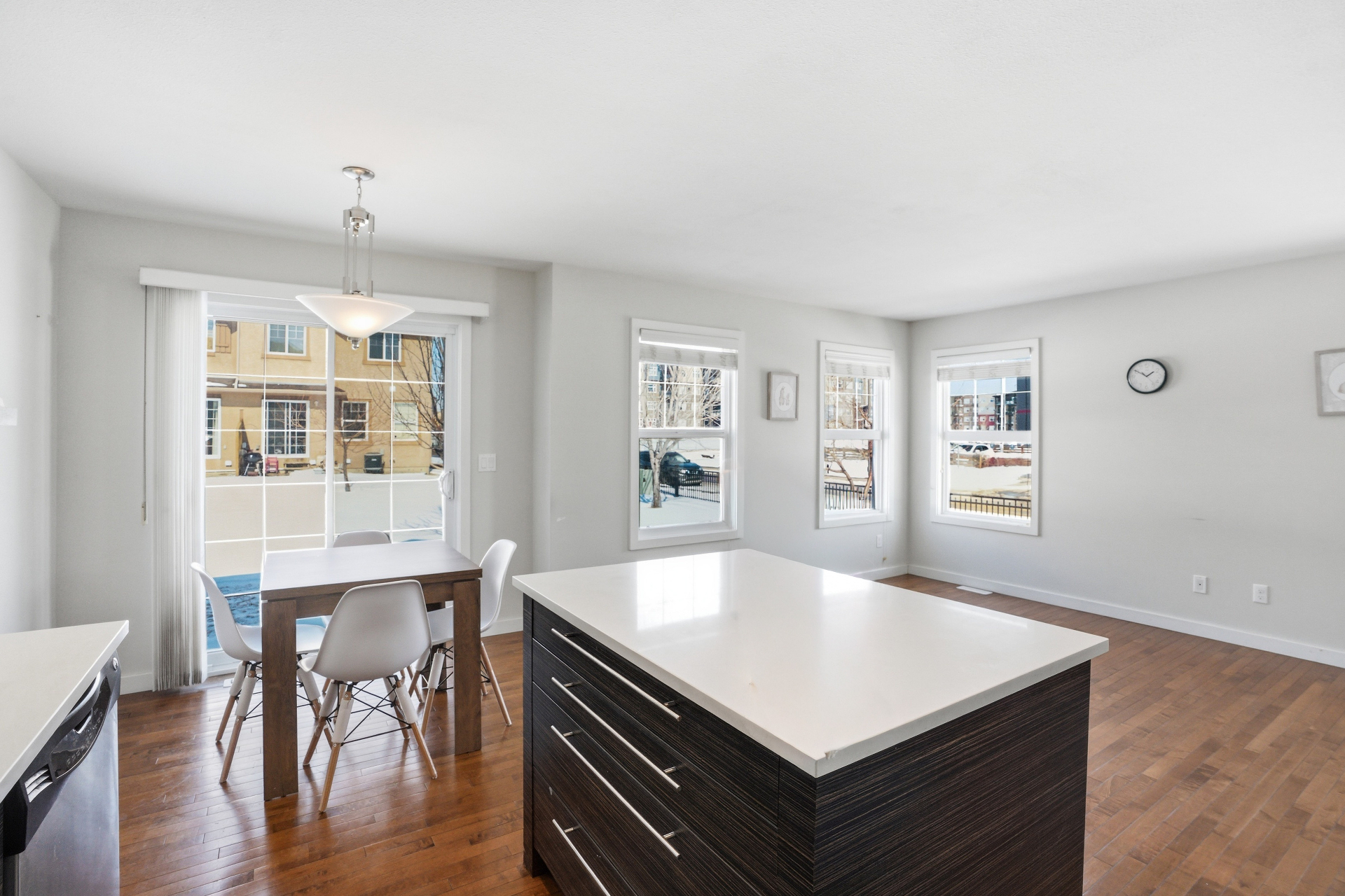 Public Open House 公开看房—石桥社区边套联排-710 Gordon Road # 701——林与唐地产 - 9